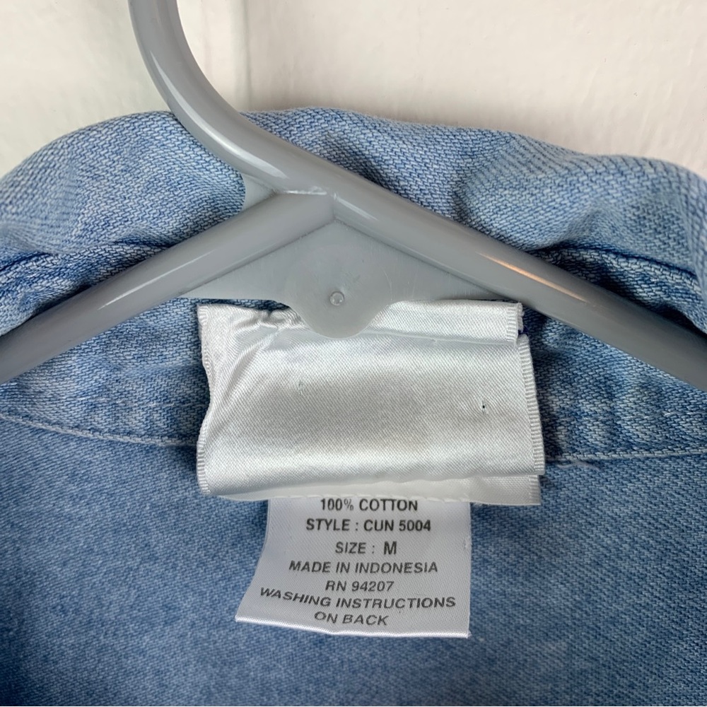 Universal Studios Dr Seuss Button Down Shirt Deni… - image 4